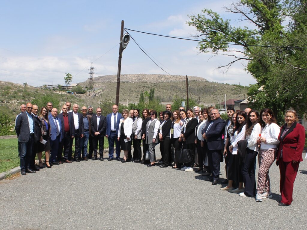Յուրահատուկ եռատոն Հ․ Պետրոսյանի անվան հողագիտության, մոլիորացիայի եւ ագրոքիմիայի գիտական կենտրոնում