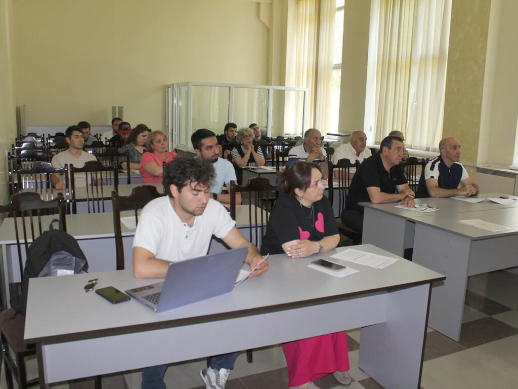 (Հայերեն) Կրկնակի հոբելյան. Ֆակուլտետներում ընթանում են երիտասարդների գիտաժողովները