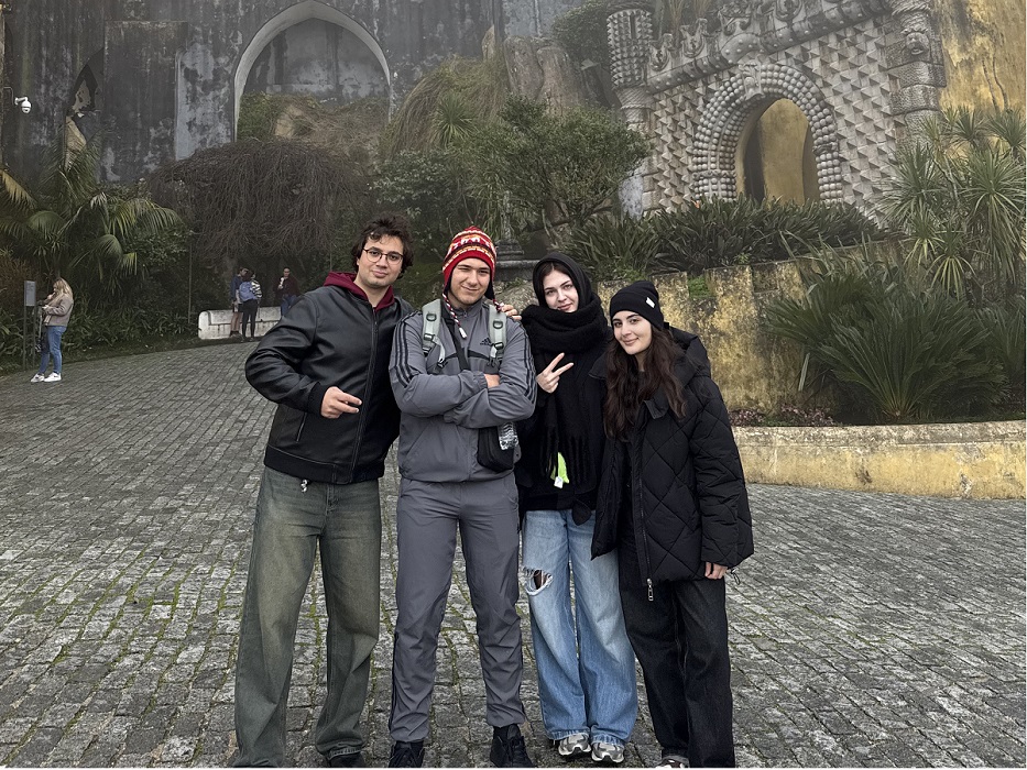 (Հայերեն) Էրազմուսյան փորձը ներուժդ բացահայտելու, ավելի հասուն դառնալու, մտահորիզոնդ ընդլայնելու հրաշալի հնարավորություն է․ Սաթեն Պողոսյան