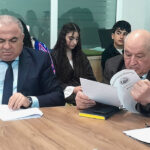 (Հայերեն) ՈՒԳԸ 26-րդ գիտաշրջան․ Տնտեսագիտության ֆակուլտետի առաջին կուրսեցիներն արեցին առաջին, կարեւոր քայլը՝ «անցան Ռուբիկոնը»