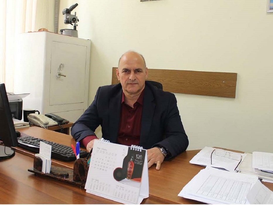 Ագրոնոմիական ֆակուլտետի դեկան Արմենակ Տեր-Գրիգորյանի ուղերձը Բույսերի առողջության պաշտպանության եւ Բույսերի պաշտպանների օրվա առթիվ
