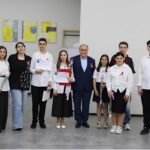 (Հայերեն) Քոլեջի ուսանողները արժեւորել են մայիսյան հերոսամարտերն ու Մայիսի 28-ի պանծալի տոնը